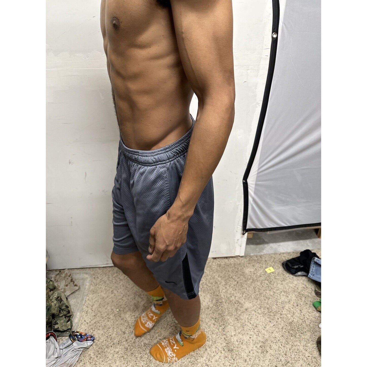 Men’s Gray Nike Dri Fit Large Athletic Shorts