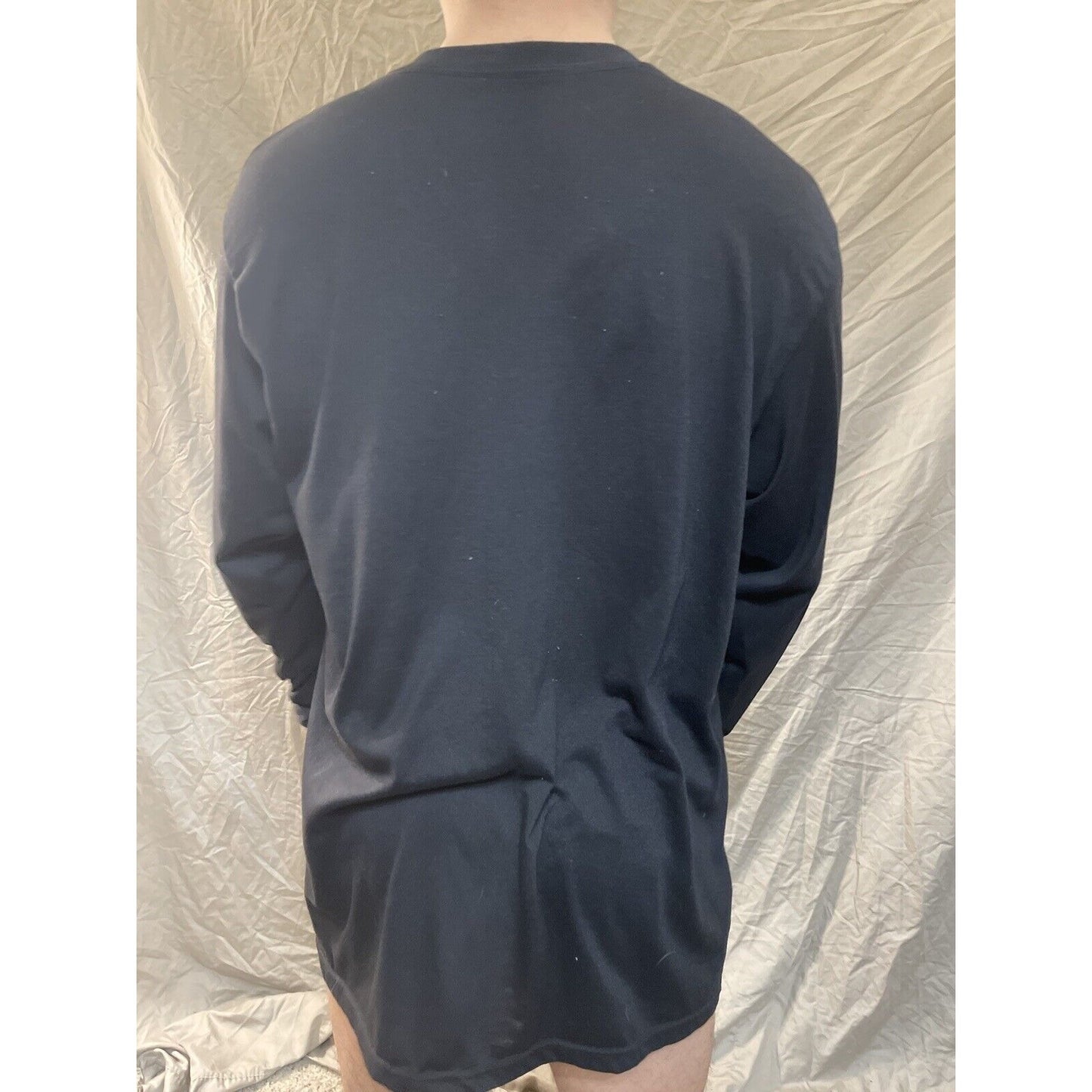 men’s black army large long sleeve pt shirt