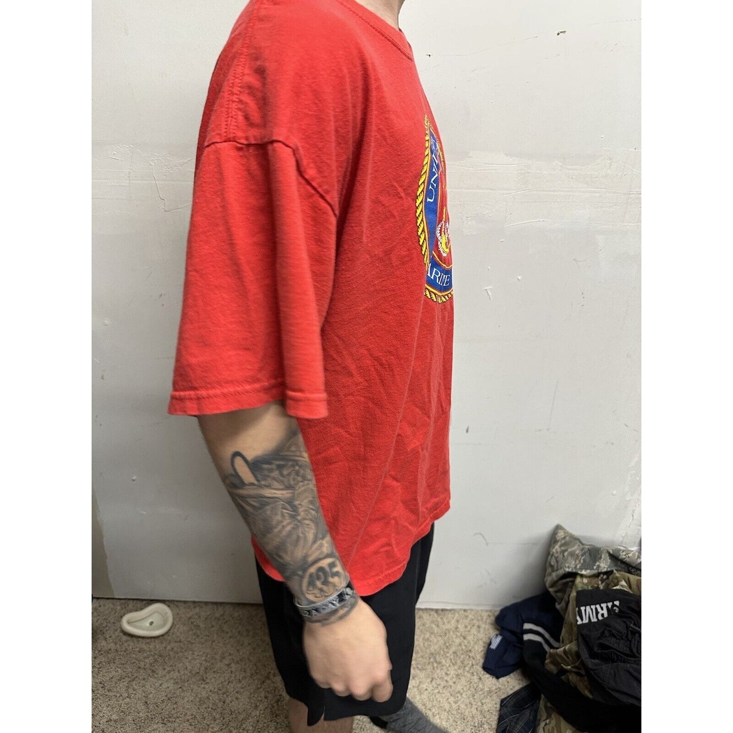 Men’s XL Red Marines USMC Tshirt Gildan