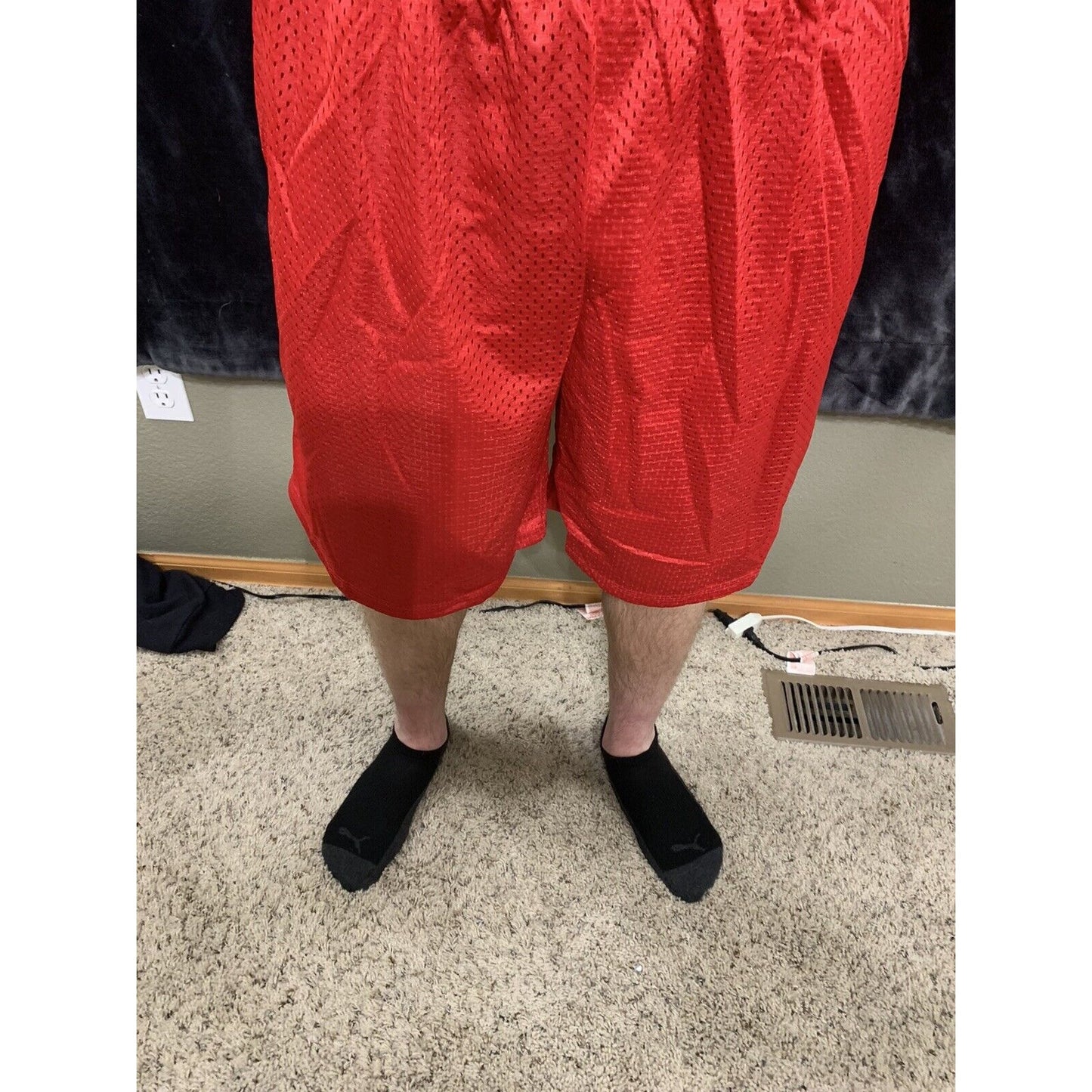 AI Sport Red Mesh Workout Basketball Shorts Men’s XL
