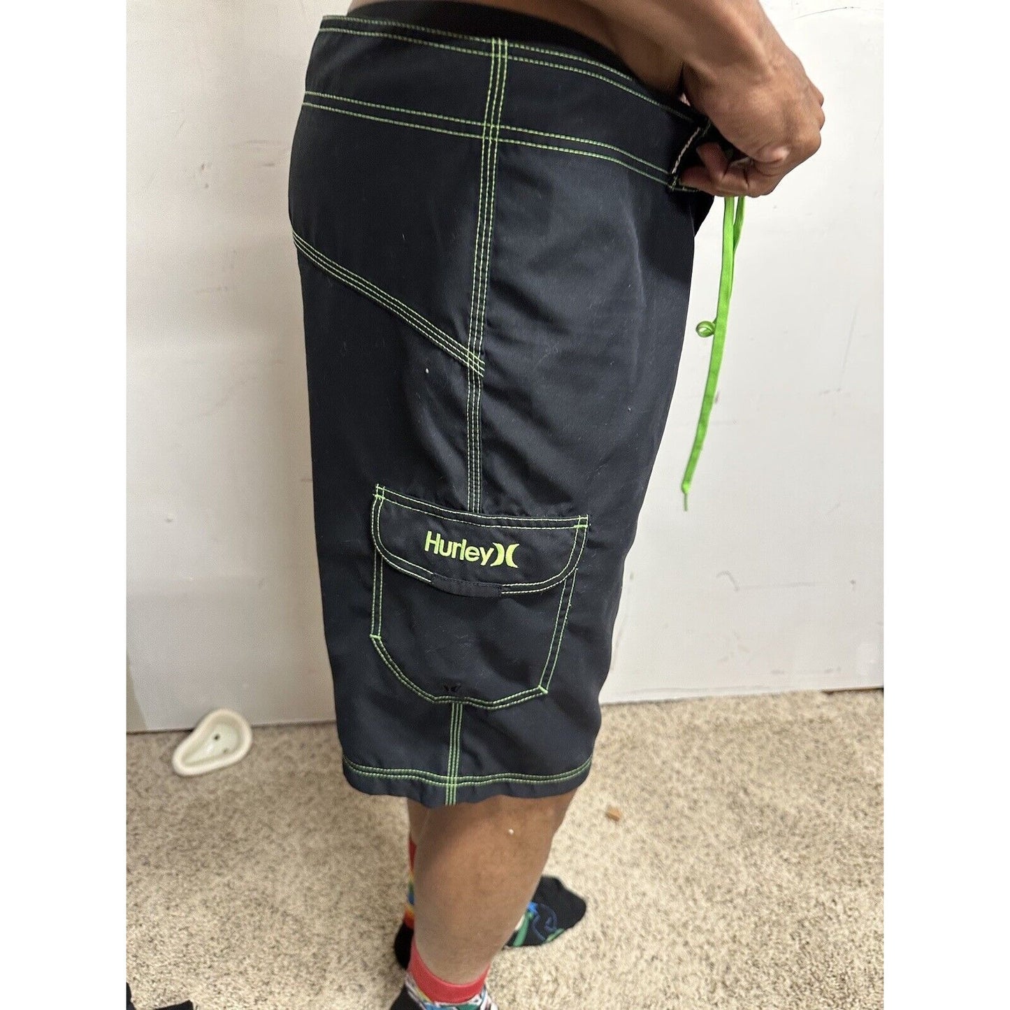 Men’s Black Hurley Board Shorts Trunks Bathing Suit Size 34