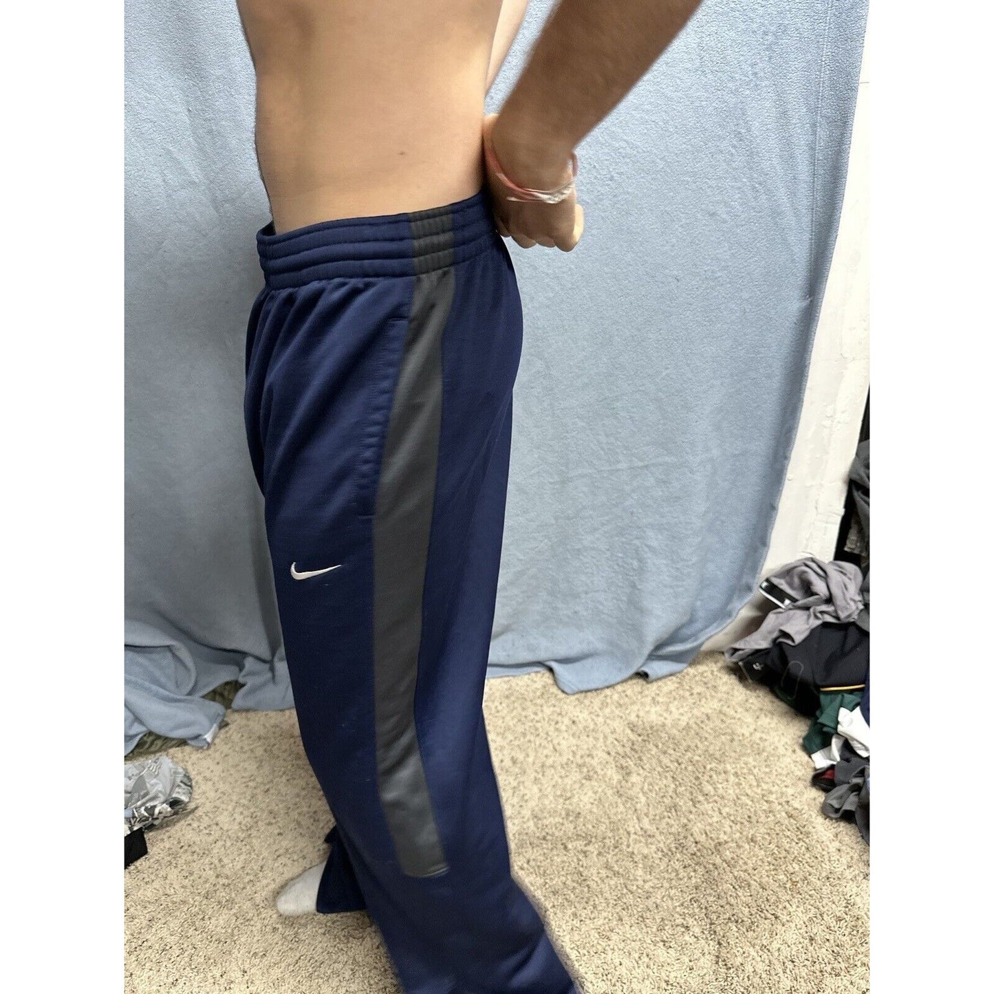 Men’s XL Nike Dri Fit Dark Blue Sweat Pants With Pockets