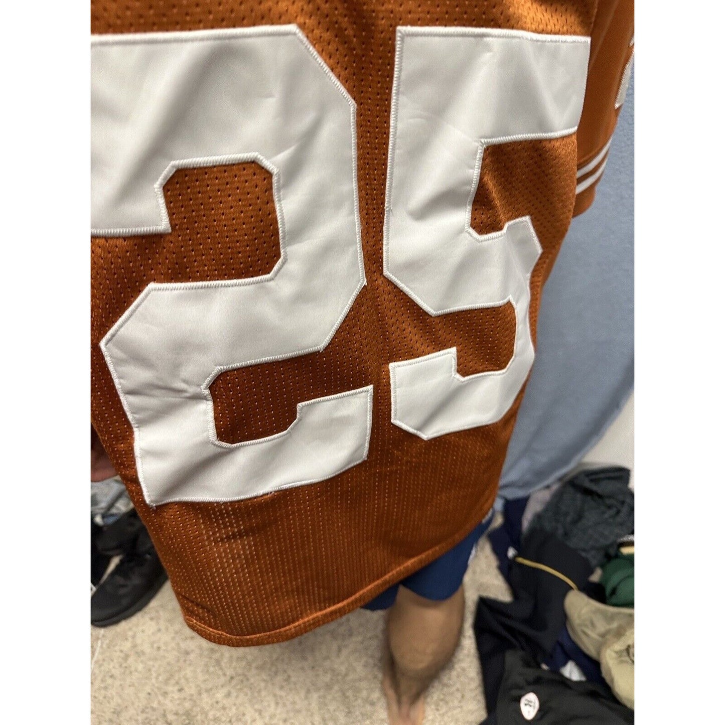 Men’s Texas Longhorns Size 48 Team Nike #25 Football Jersey