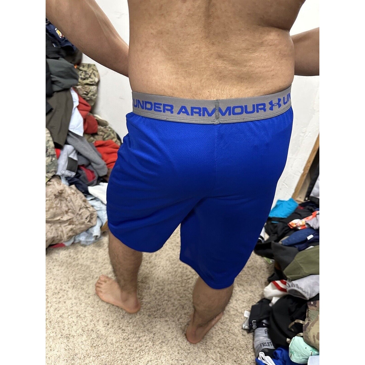 Boy’s Youth xL Under Armour Blue Heatgear Shorts Loose