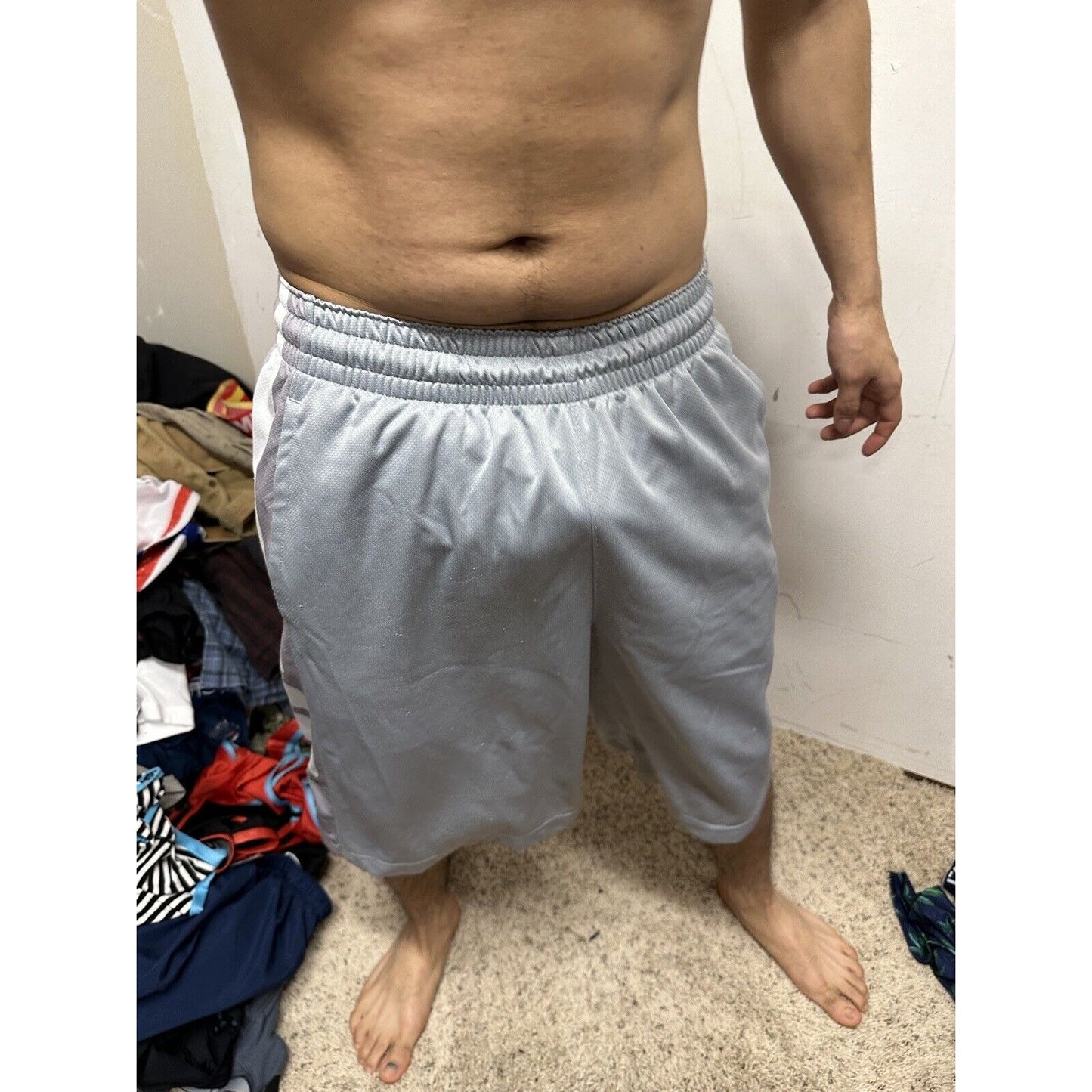 Men’s Gray Dri Fit Nike Medium Athletic Shorts With Pockets