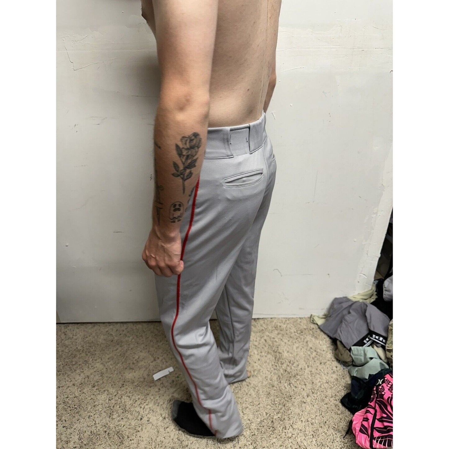 Men’s Chanmpro Adult Medium Gray Baseball Pants Red Stripe