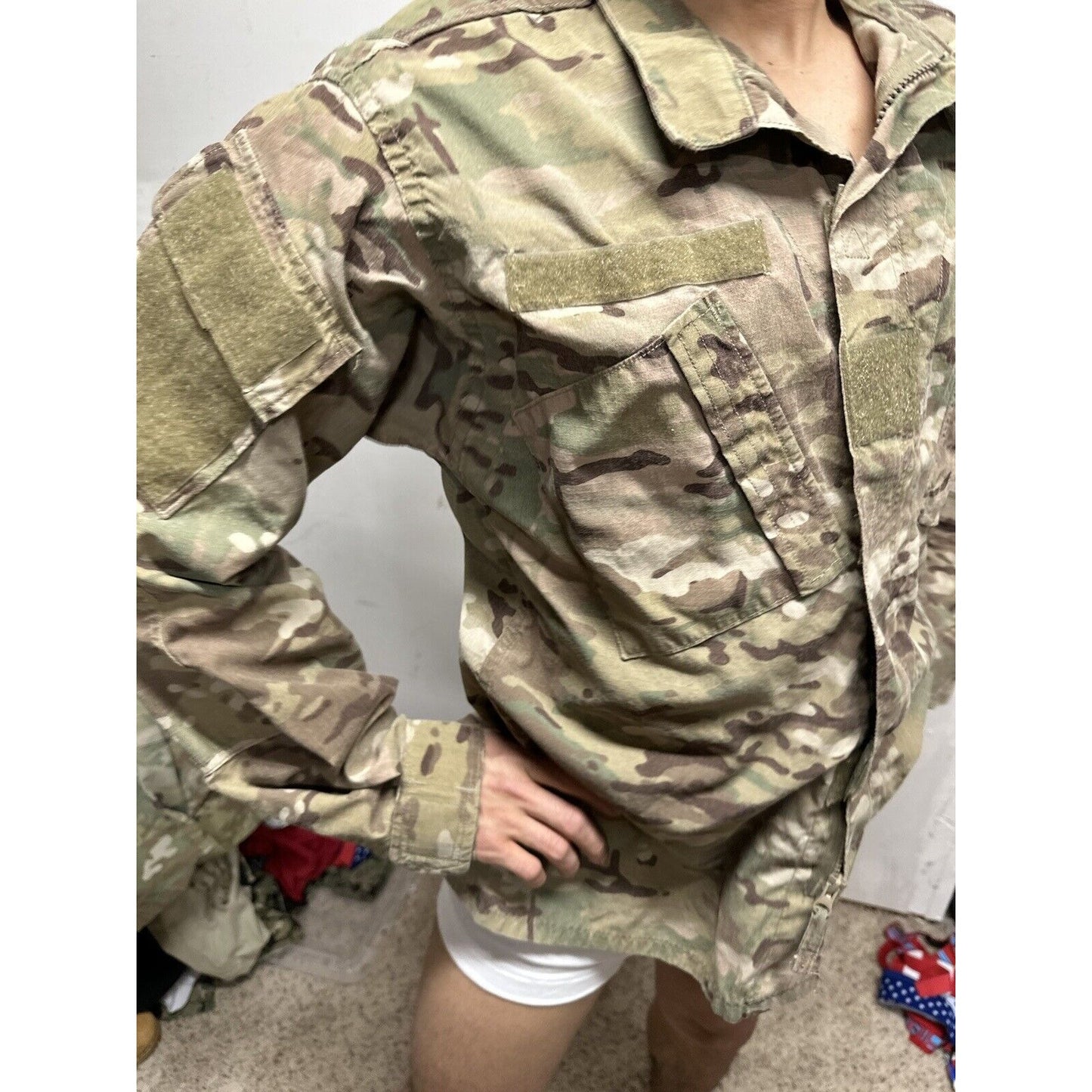 Men’s Medium Regular Ocp Flame Resistant Army Combat Uniform Top Blouse USAF
