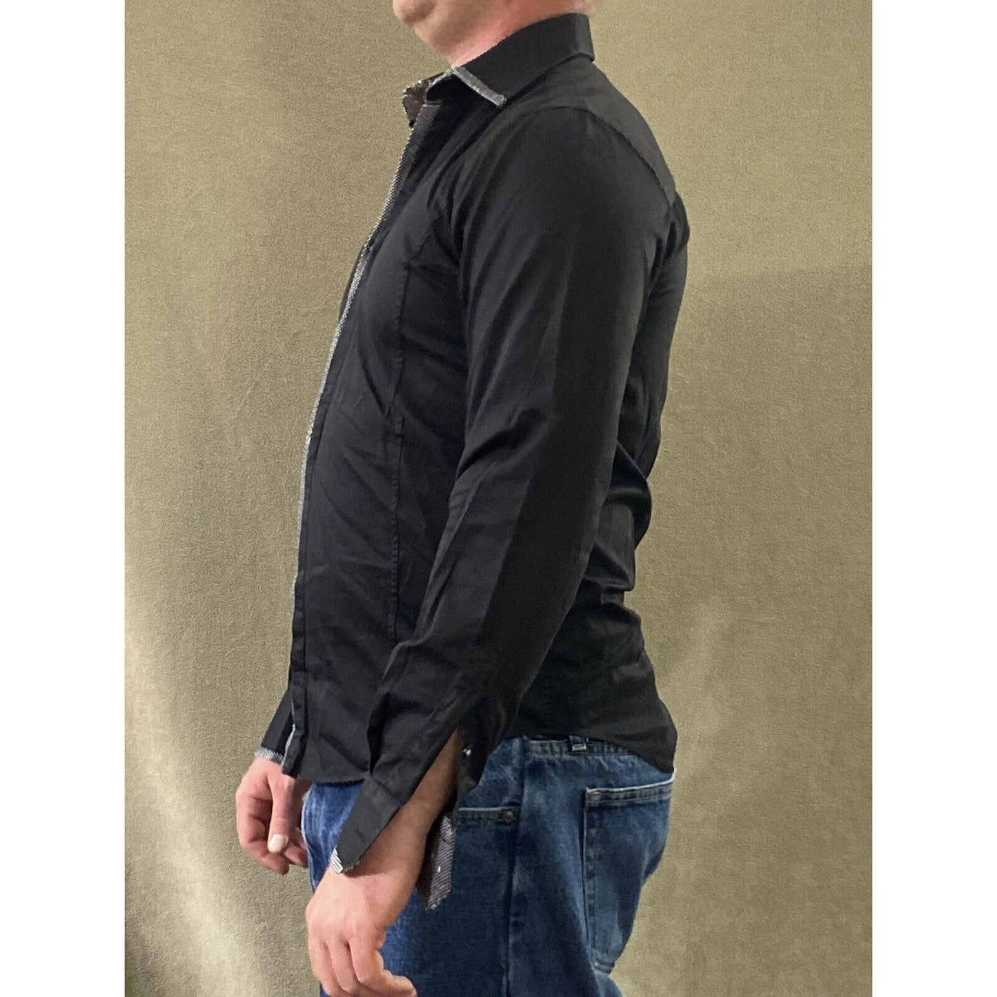 Michael David Men’s Medium Black Button-down Long Sleeves Shirt
