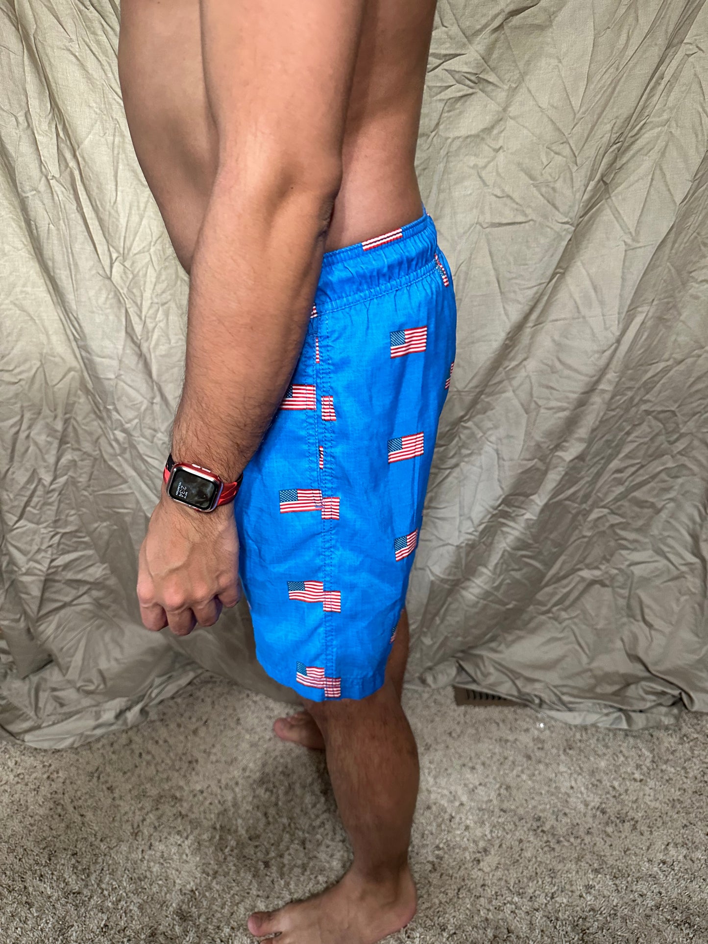 Men’s blue American flag patriotic size medium bathing suit with lining and pockets us apparel