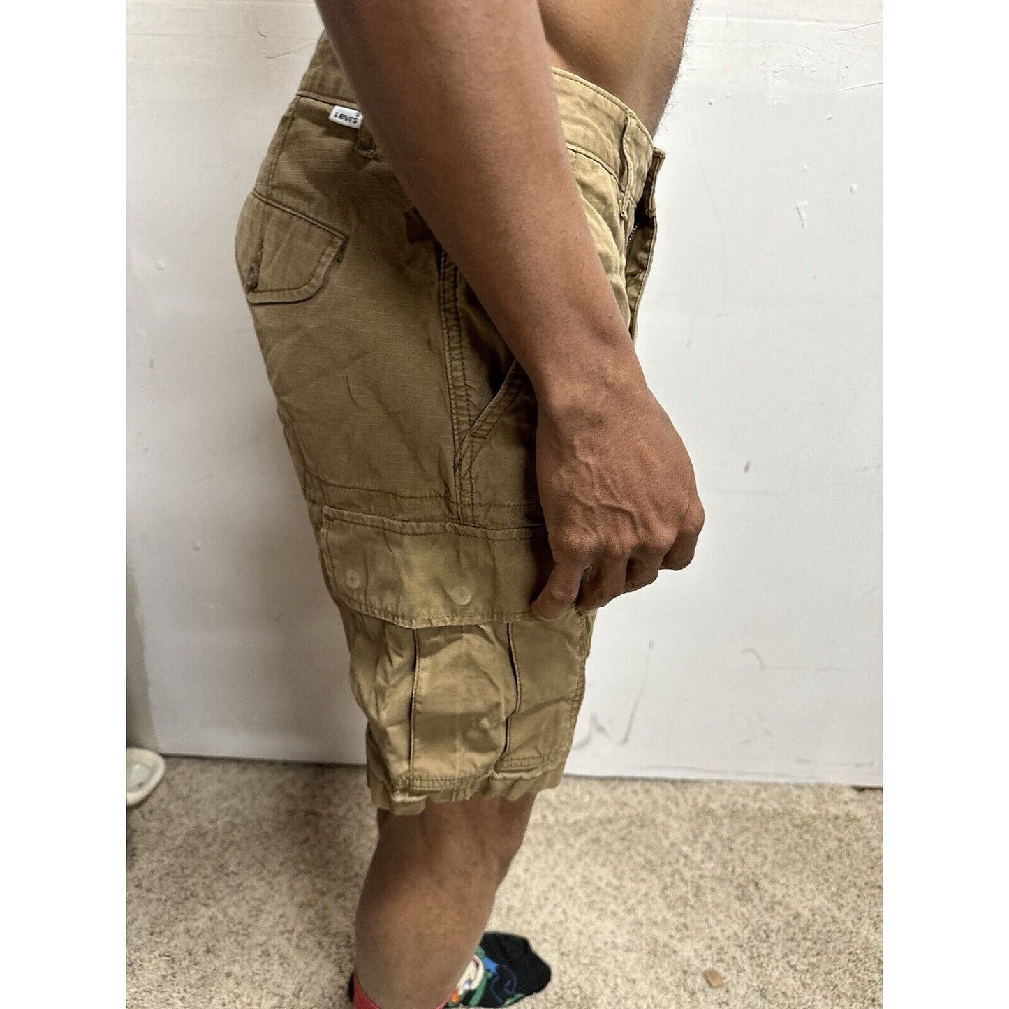 Men’s Tan Levi’s Strauss Size 30 Cargo Shorts