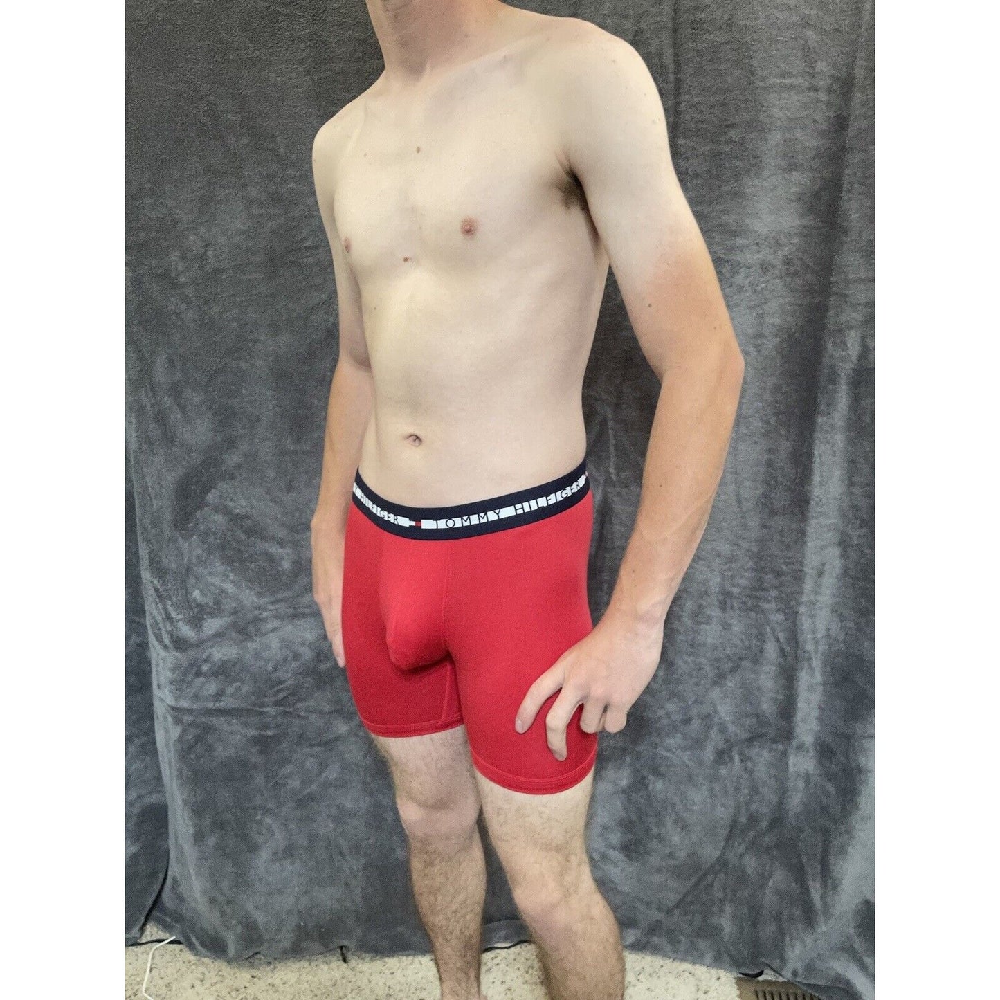 men's small tommy hilfiger red 8% elastane compression boxer brief