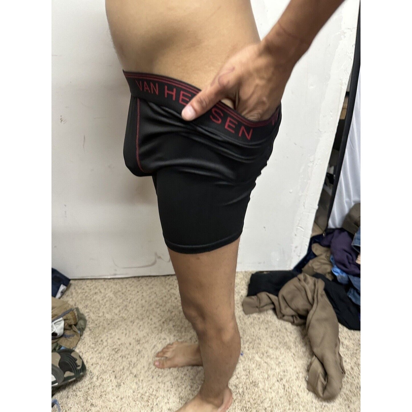 Men’s Black Van Heusen Medium Compression Shorts