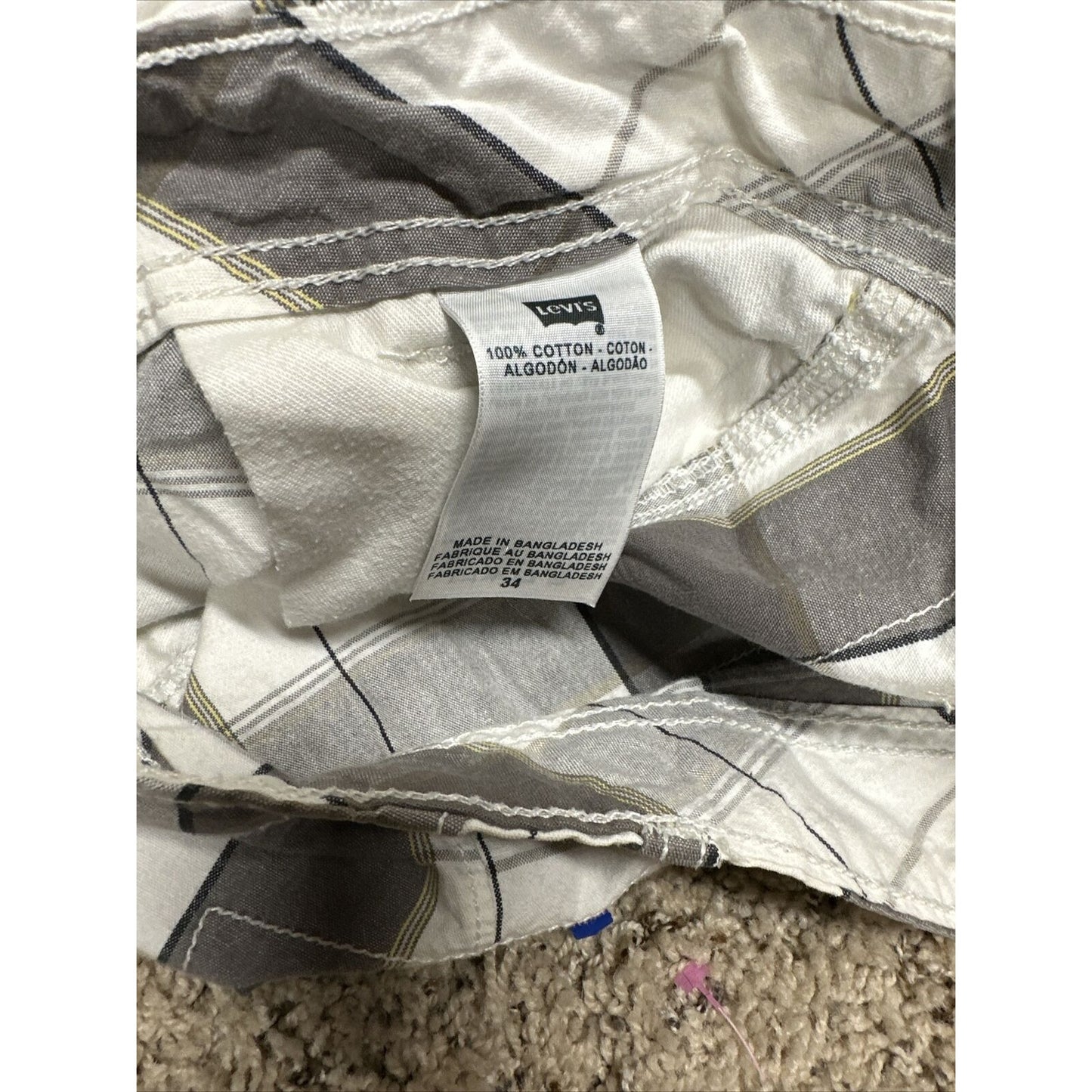 Men’s White And Gray Plaid Size 34 Levi’s Bermuda Shorts