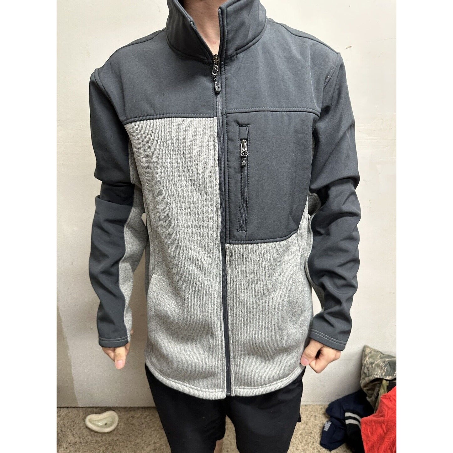 Men’s Large Swiss Tech Gray 42-44 Full Zip Jacket