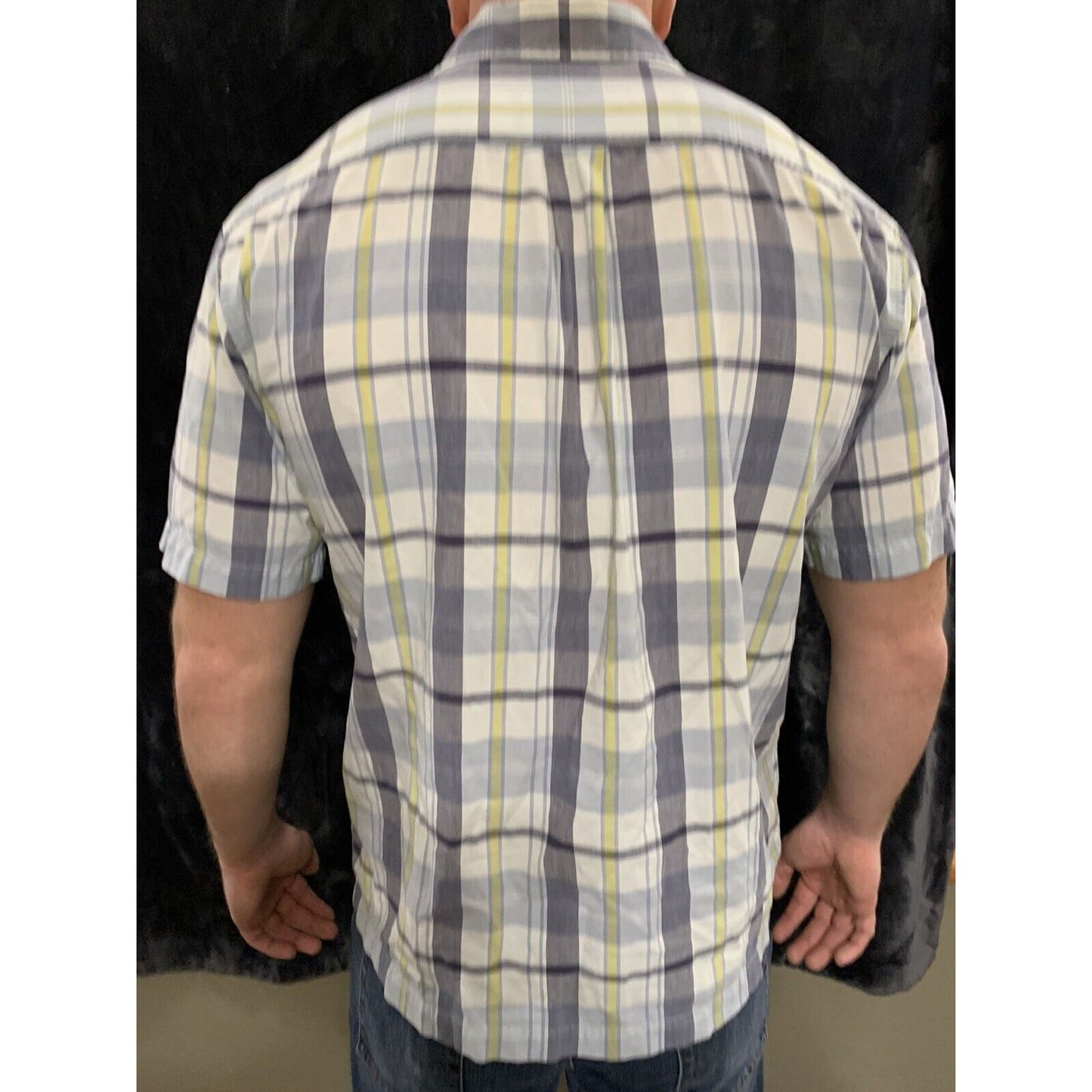 OLD NAVY Men's Size Small Short Sleeve Blue Plaid Button Down Shirt