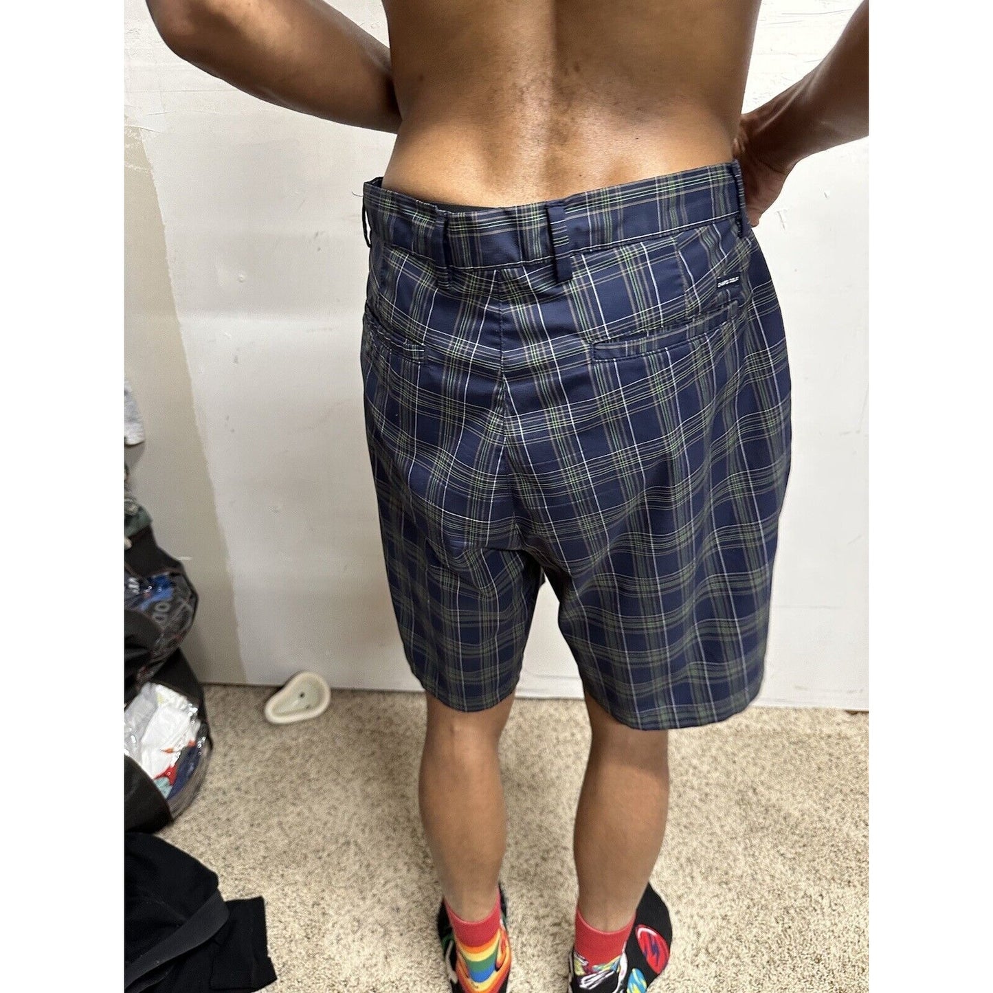 CHAPS Golf 78 Shorts Mens 36 Navy/Green/Grey Plaid Flat Front Stretch
