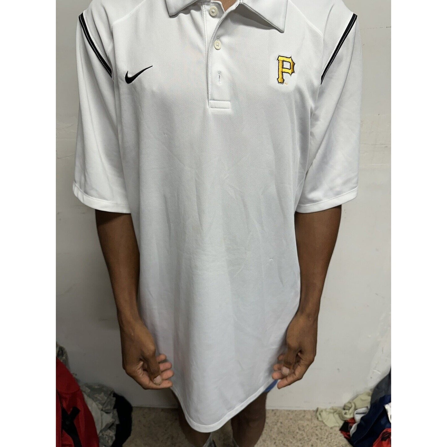 Men’s White Nike XXL Pittsburgh Pirates Dri Fit Polo Short Sleeve Shirt