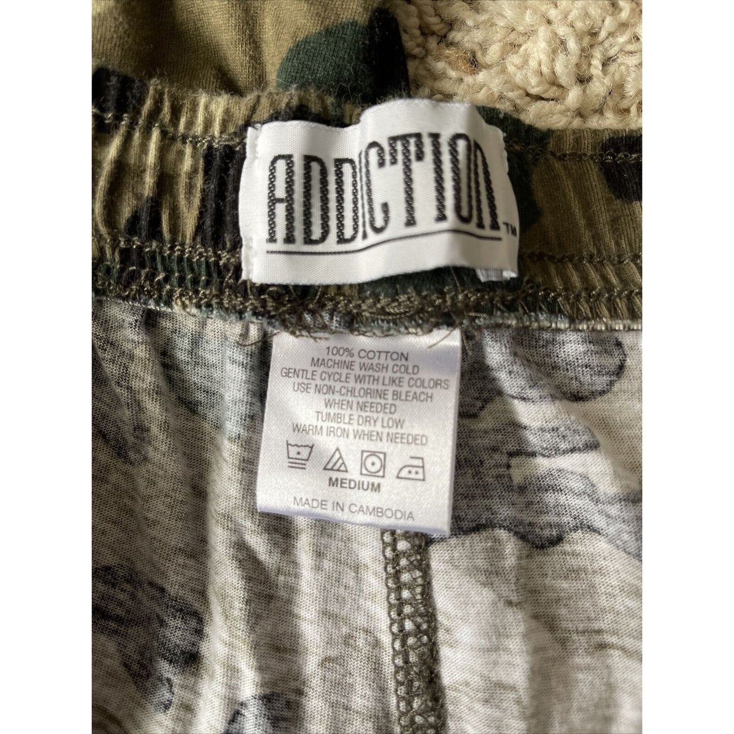 Men’s Medium Cotton Camo Addiction Lounge Pants Sleepwear Pajamas