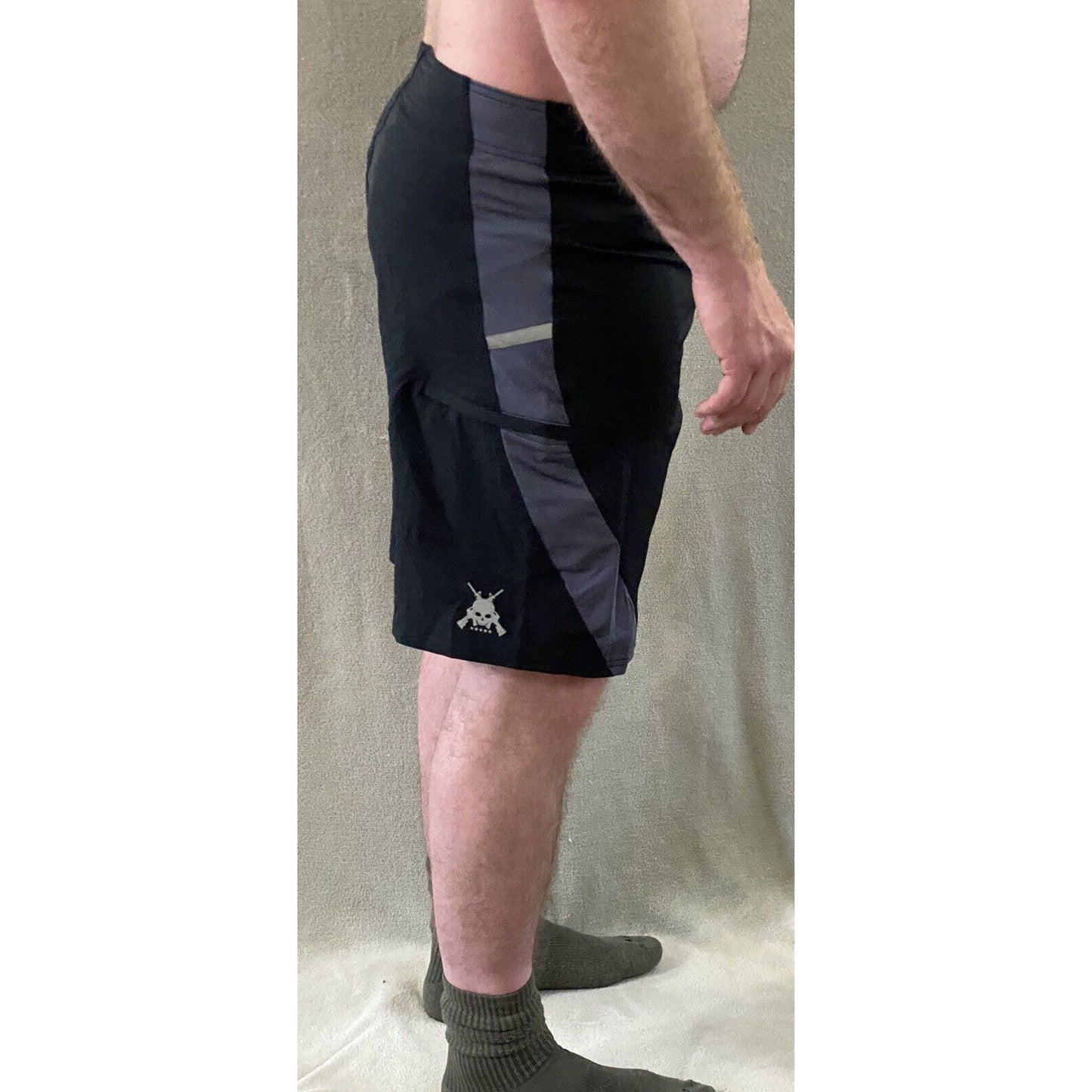 Soffe Extreme Training XT46 Men’s 36 (L) Black & Gray Utility Board Shorts NWT