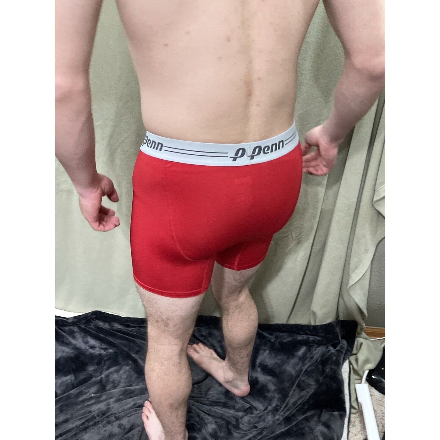 Men’s Red Penn Compression Shorts Medium 10% Spandex