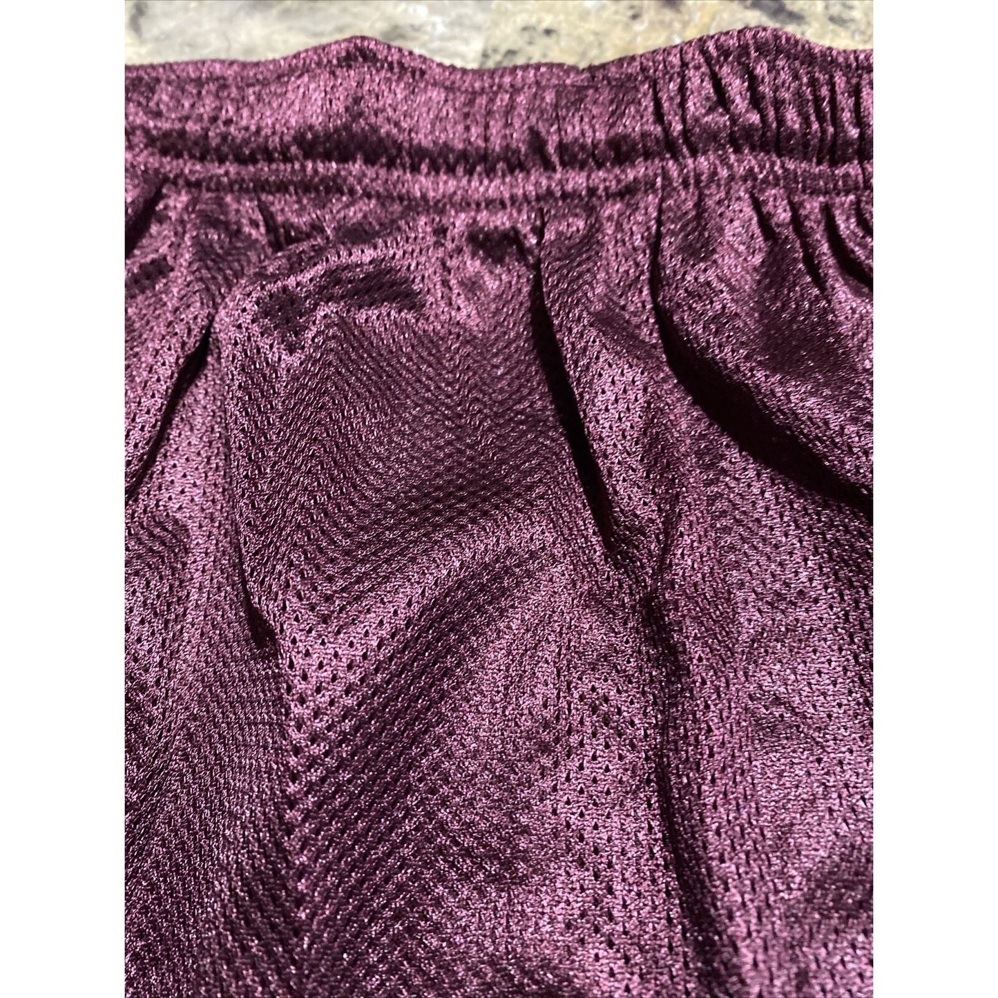Soffe Men’s Medium Burgundy Basketball Training Polyester Mesh Shorts