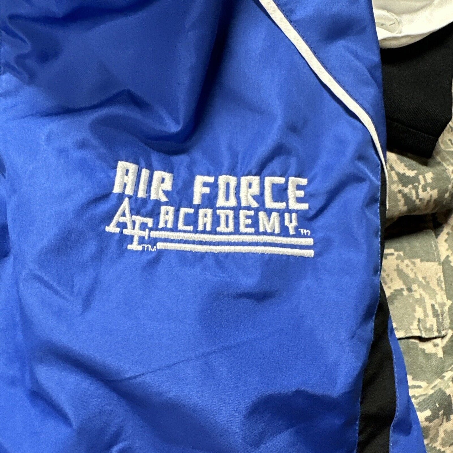 Men’s Blue Holloway Large Air Force Academy Windbreaker Jacket 1/4 Zip Pullover