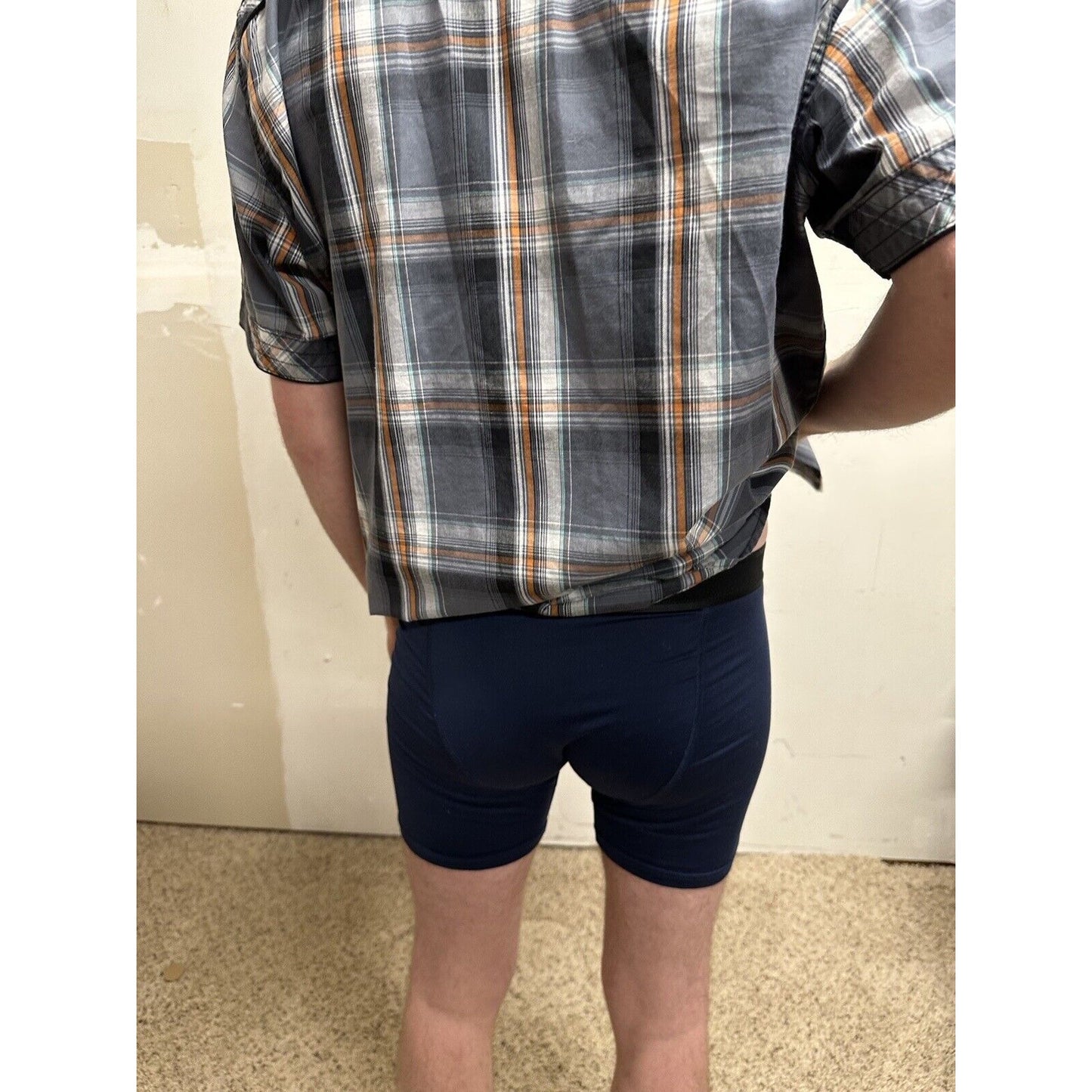 men’s button up helix large gray plaid shirt