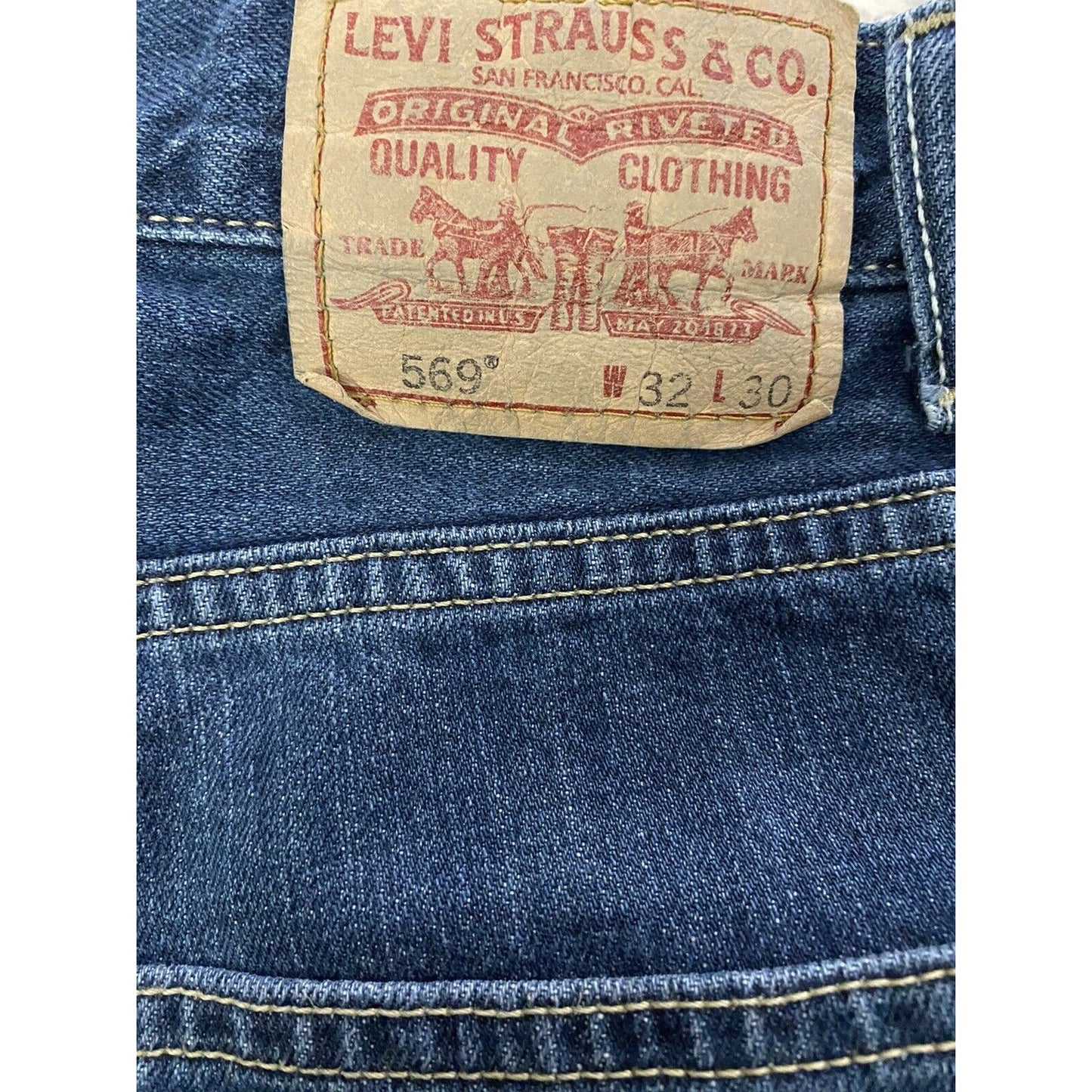 Levi's 569 Men’s Size 32x30 Loose Straight Cotton Jeans