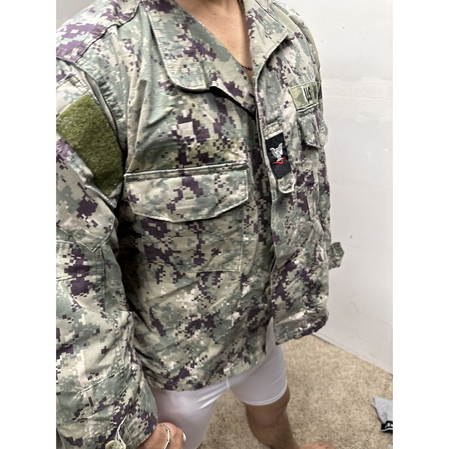 Men’s US Navy Medium XX-Short Camo Top Uniform Blouse