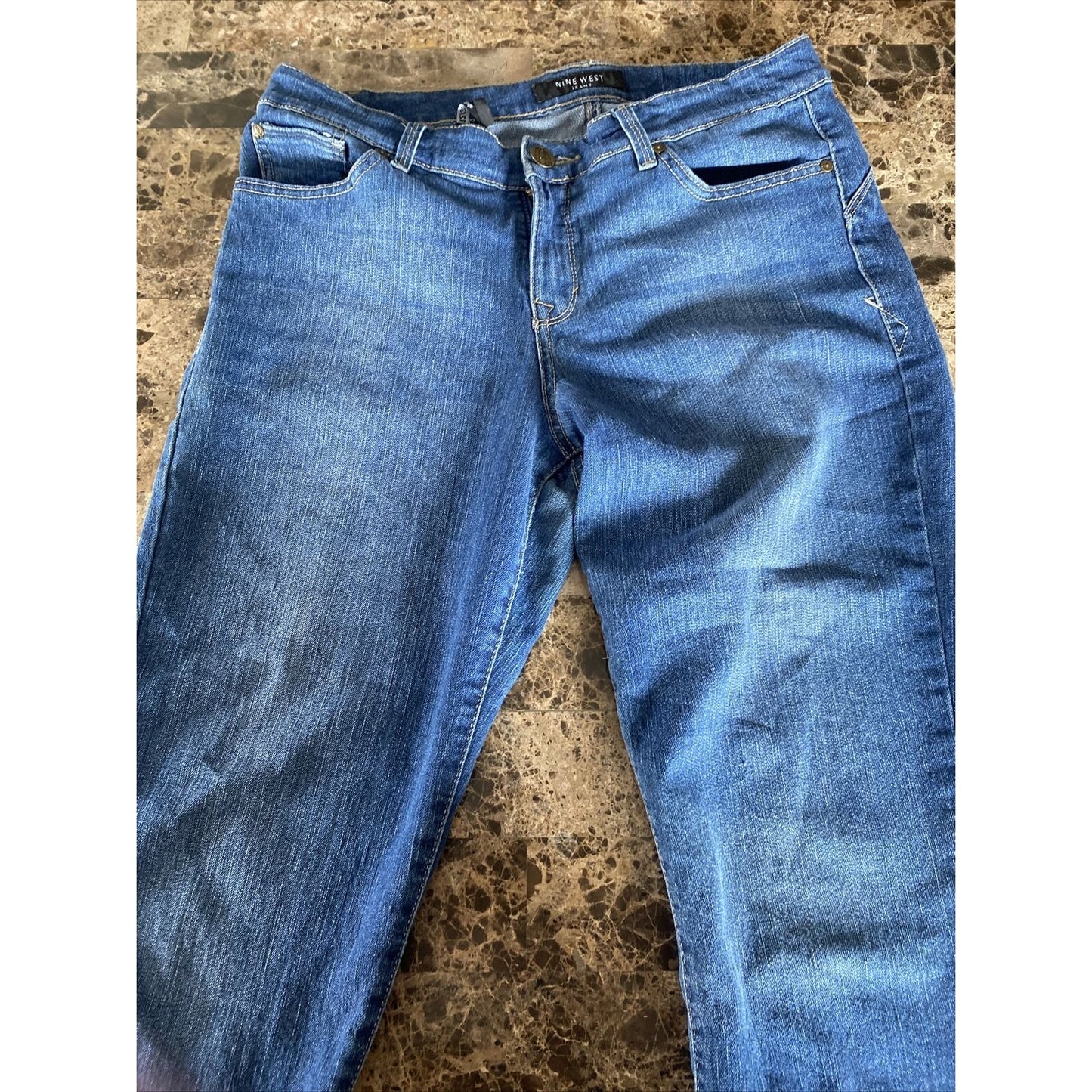 Nine West Women’s Size 12/30 Average Cotton Stretch Denim Capri Jeans