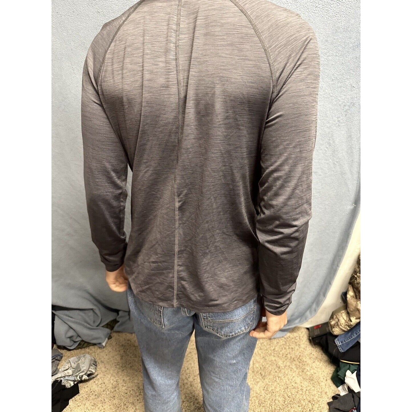 Men’s Gray All In Motion Medium Full Zip Sweater