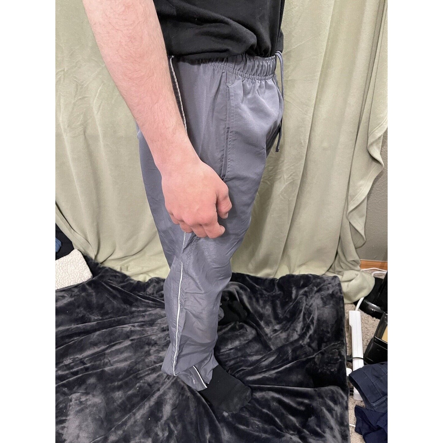 Domyos Windbreaker / Track / Jogging Pants Gray Men’s Small