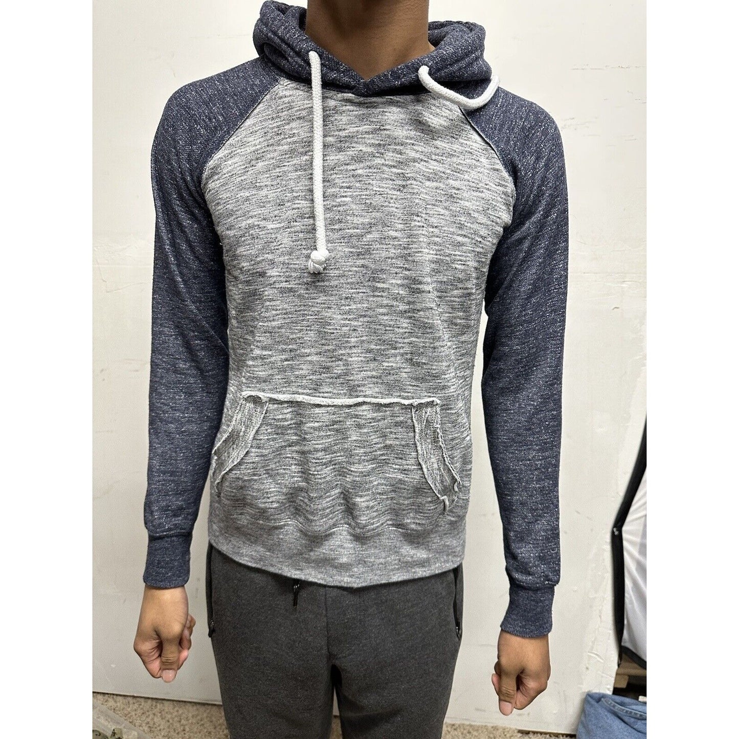 Cali heritage pacific merchants size small gray hoodie