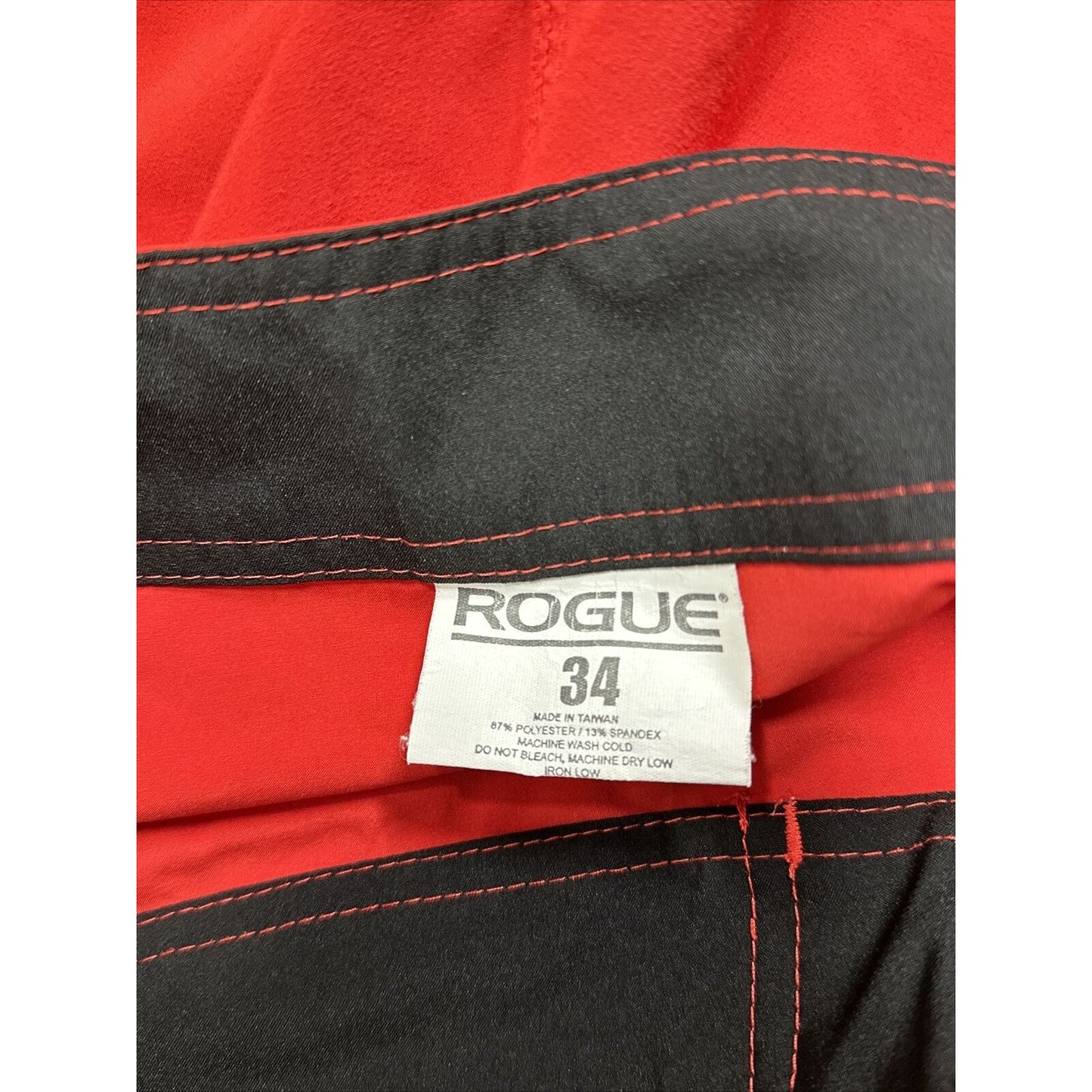 rogue men’s size 34 board shorts