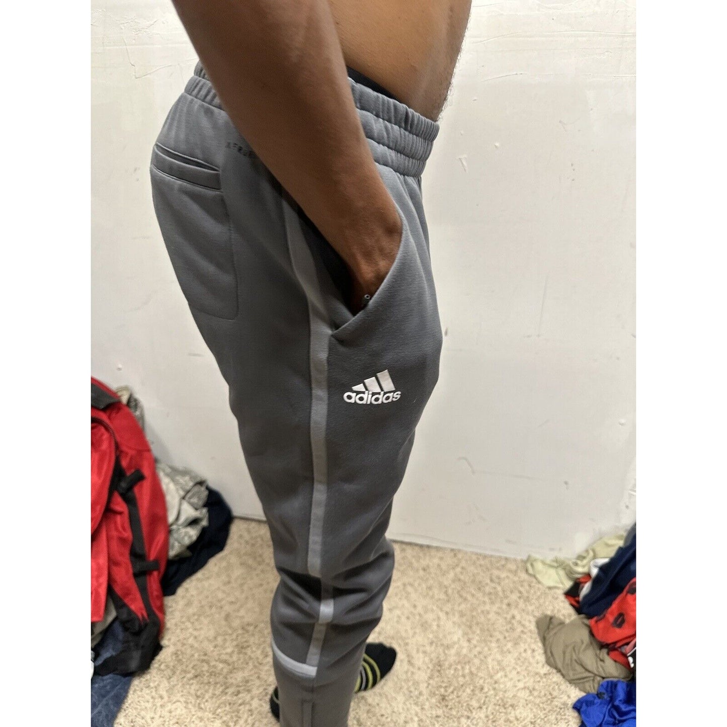 Men’s Adidas Gray Eagles Sweat Pants Fits Small Listed As Medium