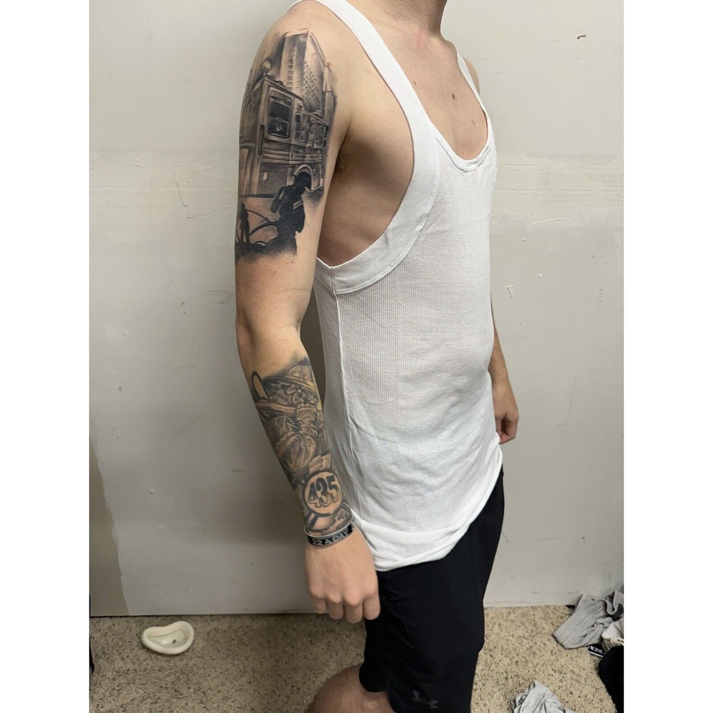 Men’s White Muscle Shirt Tank Papi Large