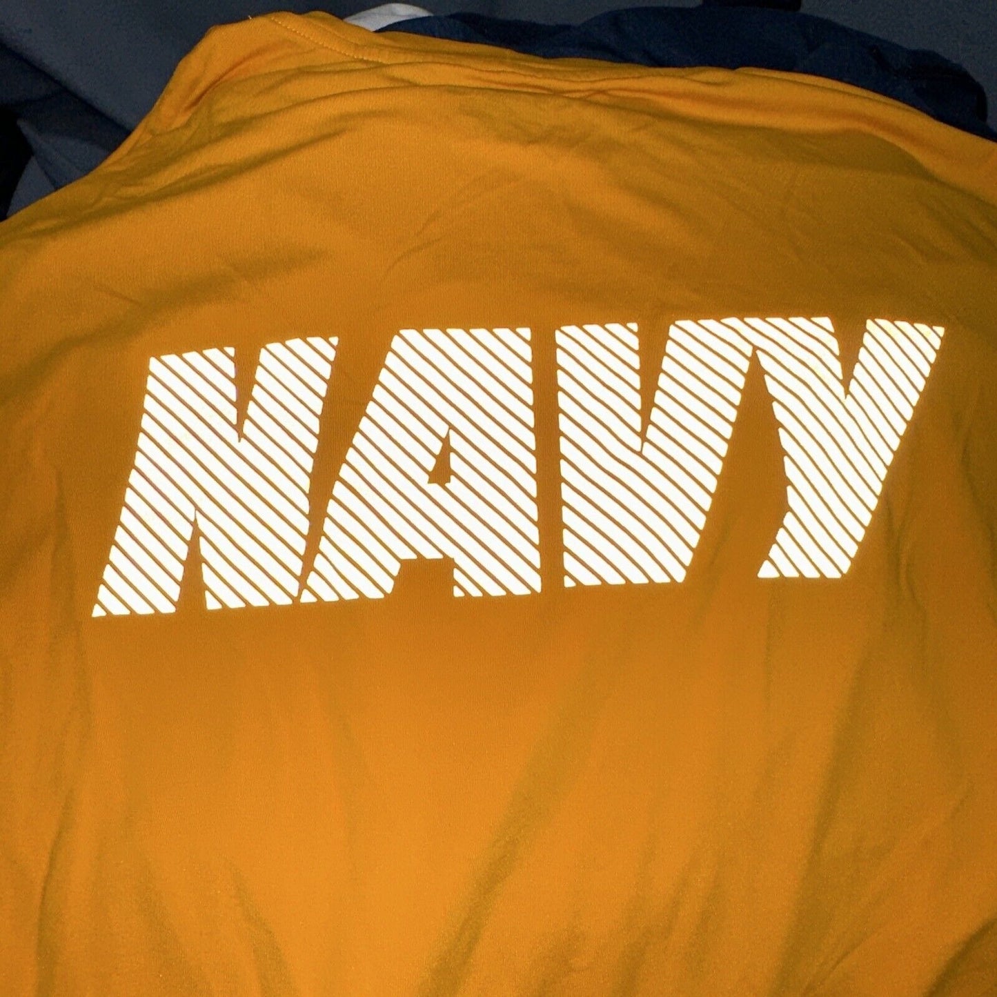Men’s Yellow New Balance Large US Navy Pt Uniform Athletic Workout Shirt Large