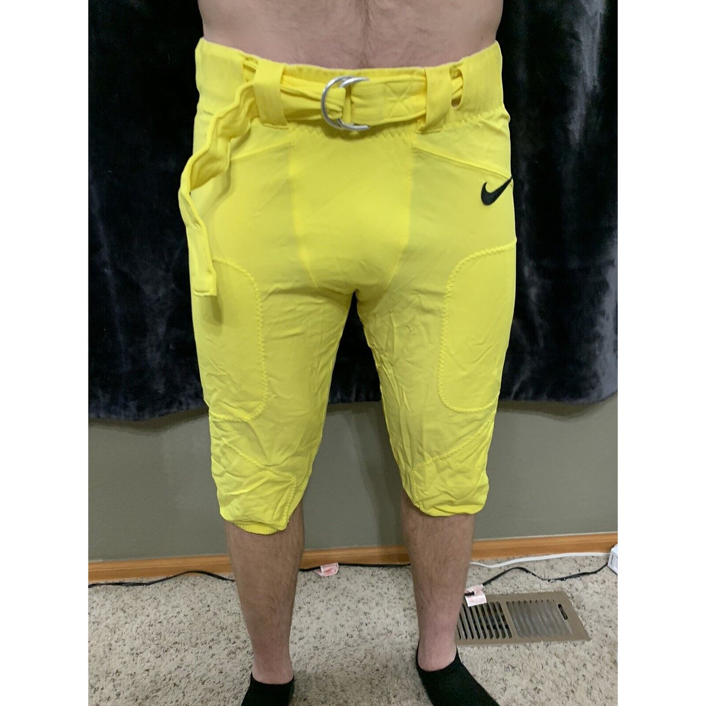 Nike Team Issue Oregon Ducks Football Pants Yellow Size 38