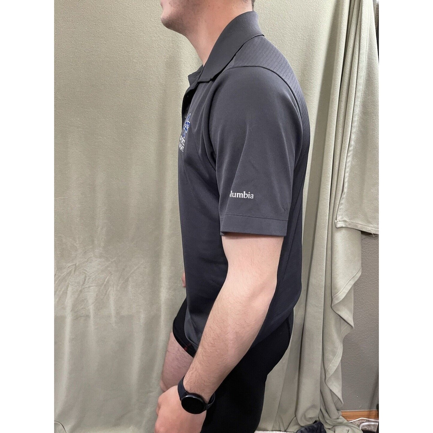 Men’s Columbia Golf Polo Medium Air Force Academy Embroidered