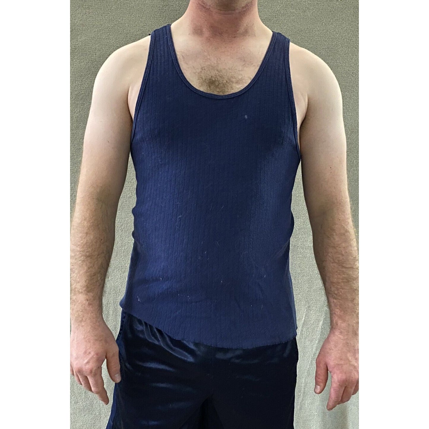 Fruit Of The Loom Men’s Large (42-44) Navy Blue Cotton Muscle Tank Top
