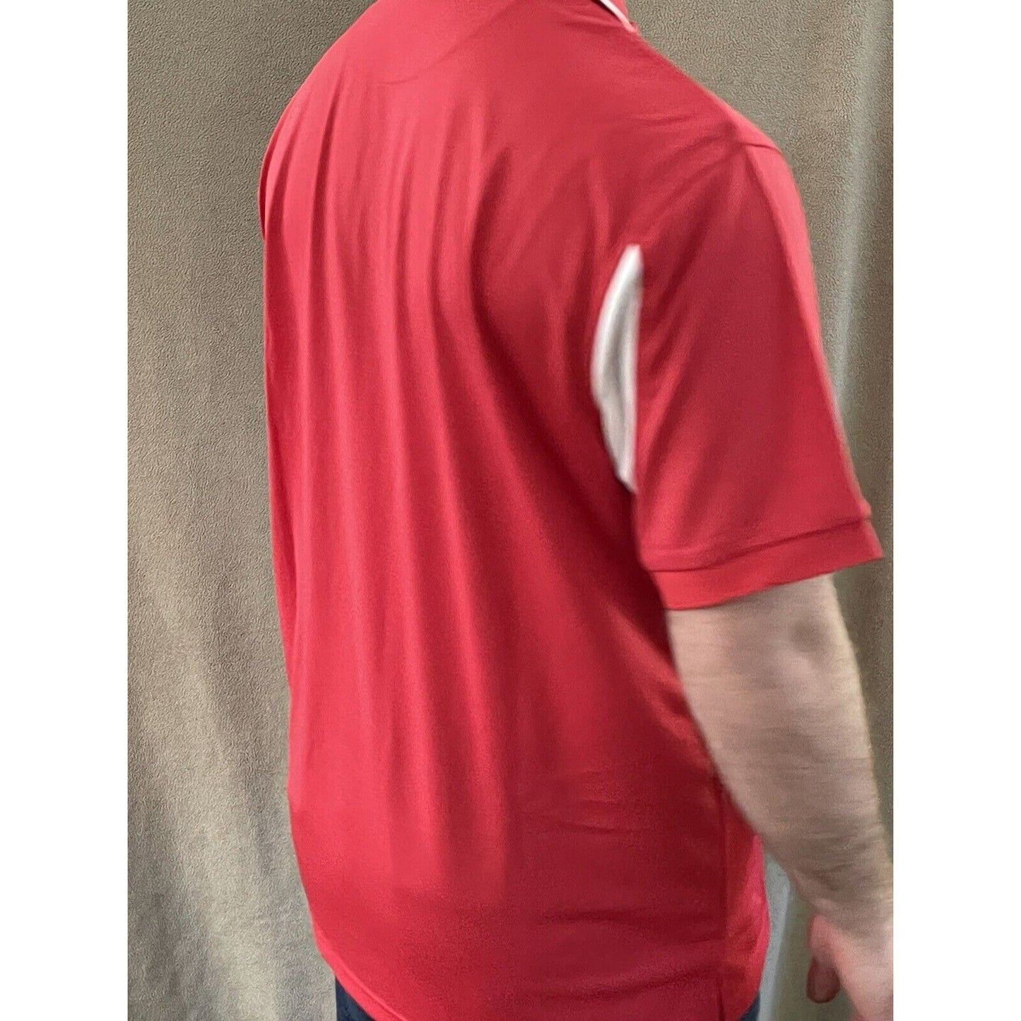 Mizuna USA Volleyball Men’s Large Red Shirt Lightweight Performance