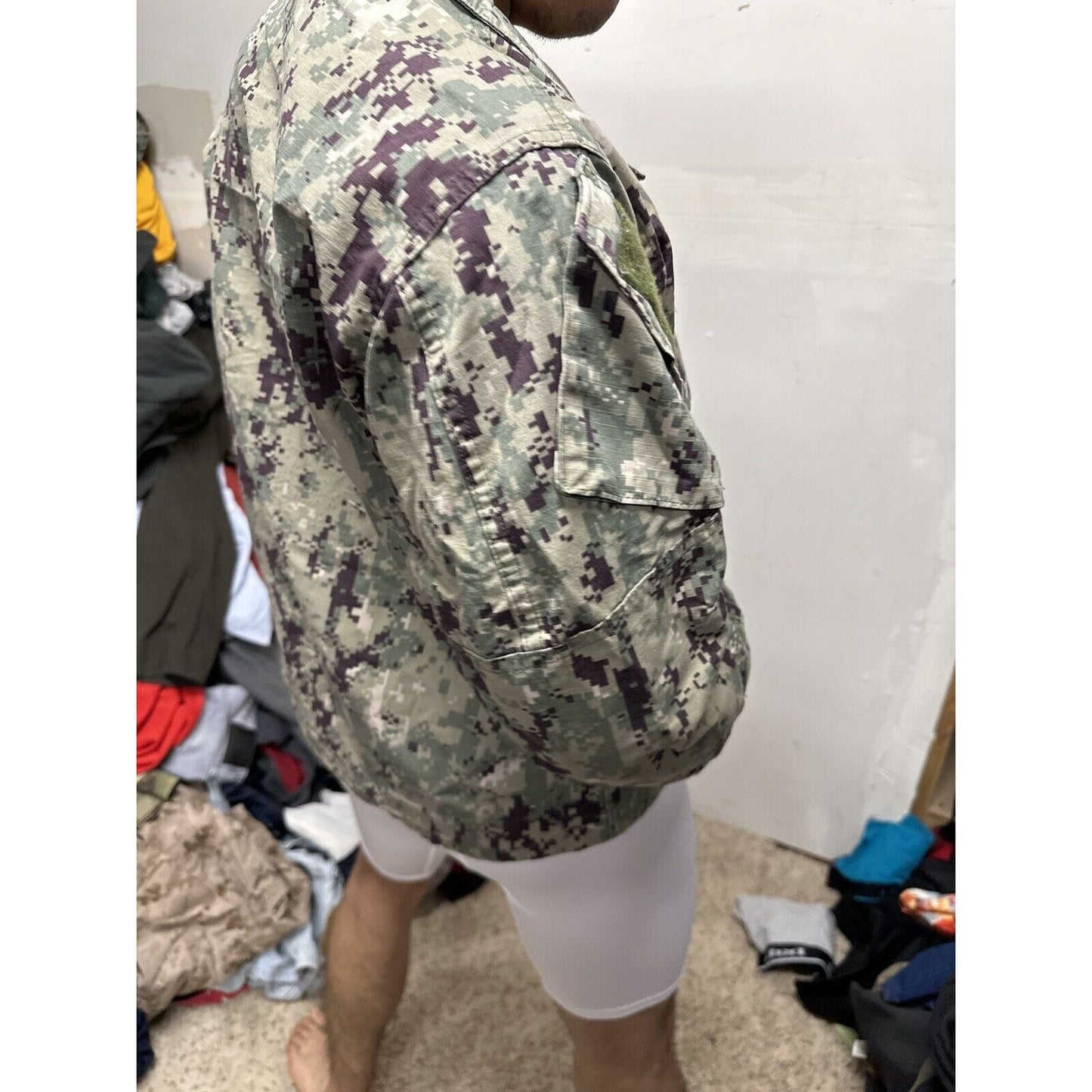 Men’s US Navy Medium XX-Short Too Blouse Uniform