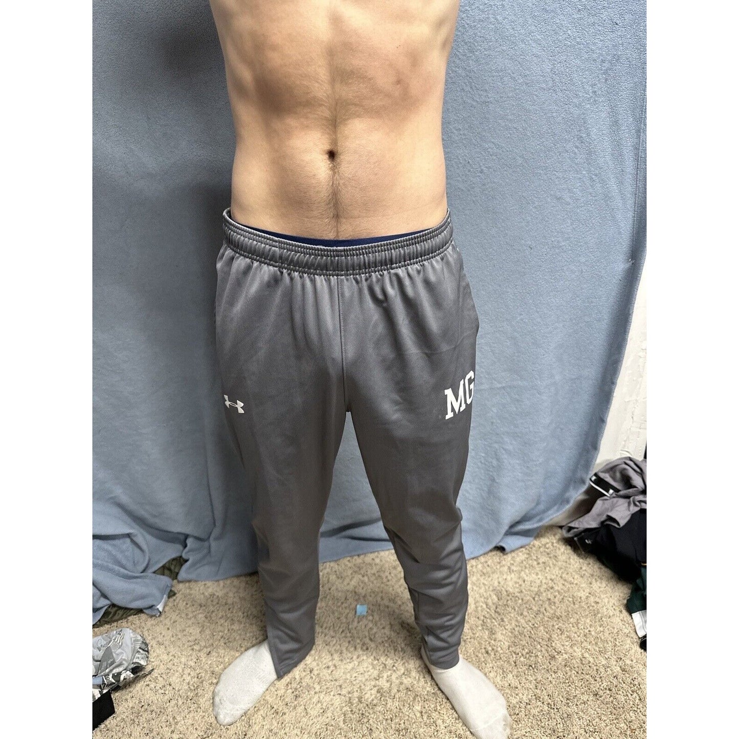 Men’s Gray Fitted Large Under Armour Sweatpants With Pockets MG