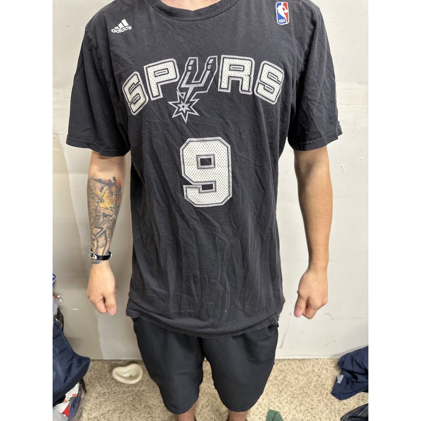 Men’s The Go To Tee Large Adidas Black NBA Spurs San Antonio 8 Shirt