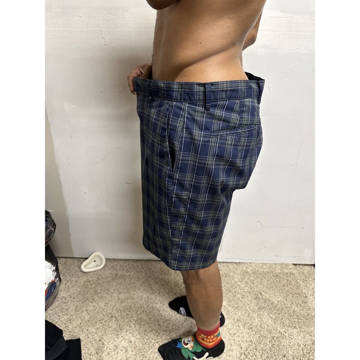 CHAPS Golf 78 Shorts Mens 36 Navy/Green/Grey Plaid Flat Front Stretch