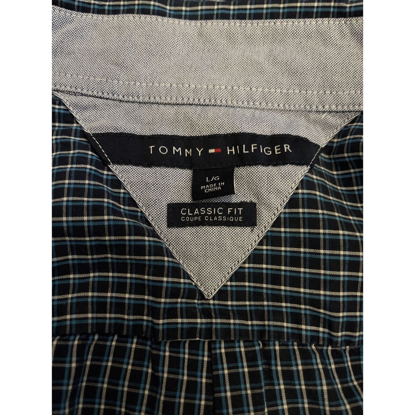 Tommy Hilfiger Men’s Large classic fit button up short sleeve shirt Blue Green