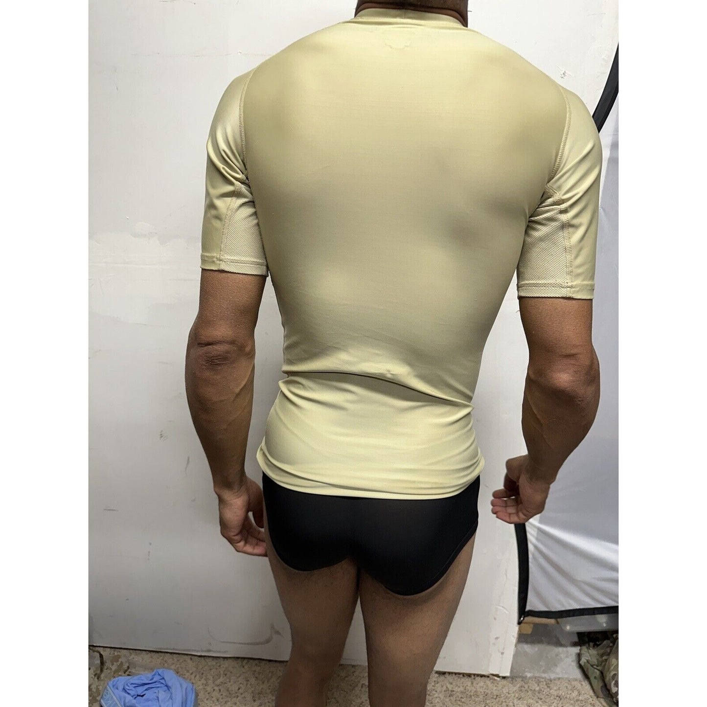 Men’s Military Tan 5.11 Tactical Series Medium 20% Spandex muscle shirt