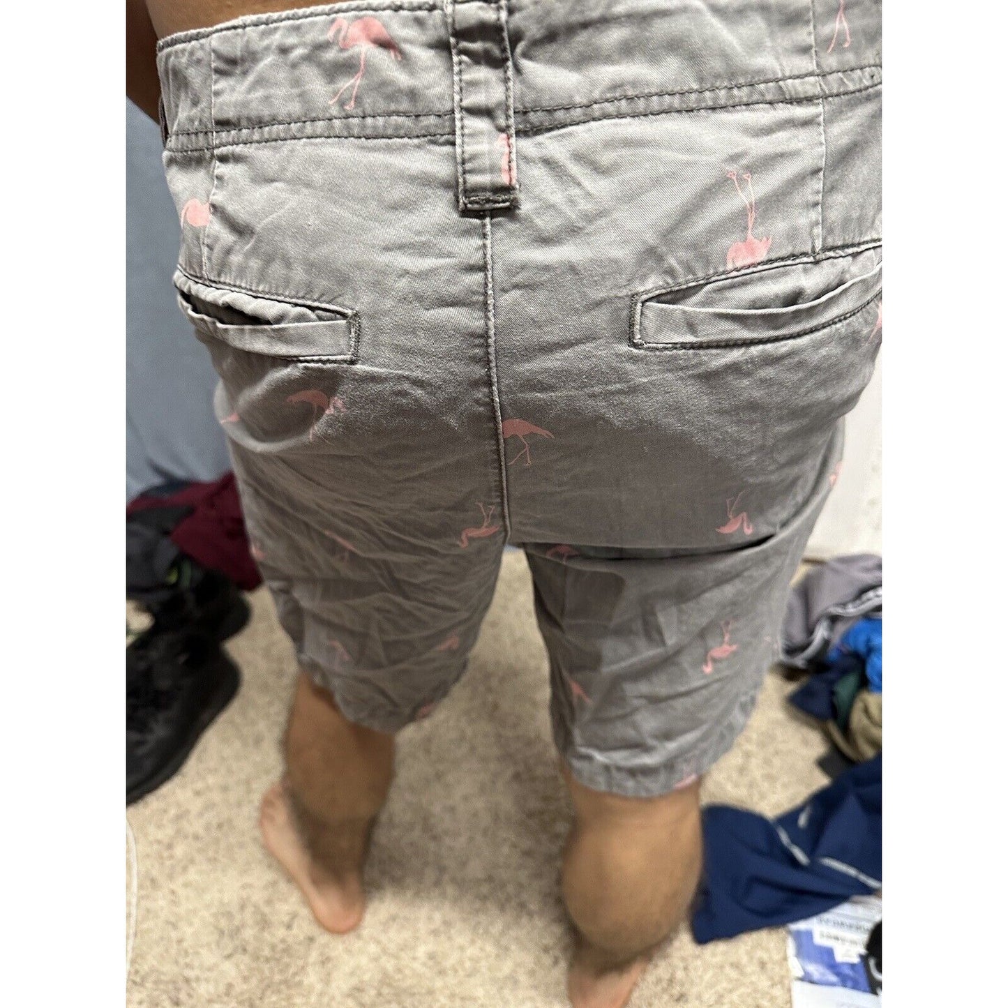 Men’s Gray Flamingo Aeropostale Shorts Size 32