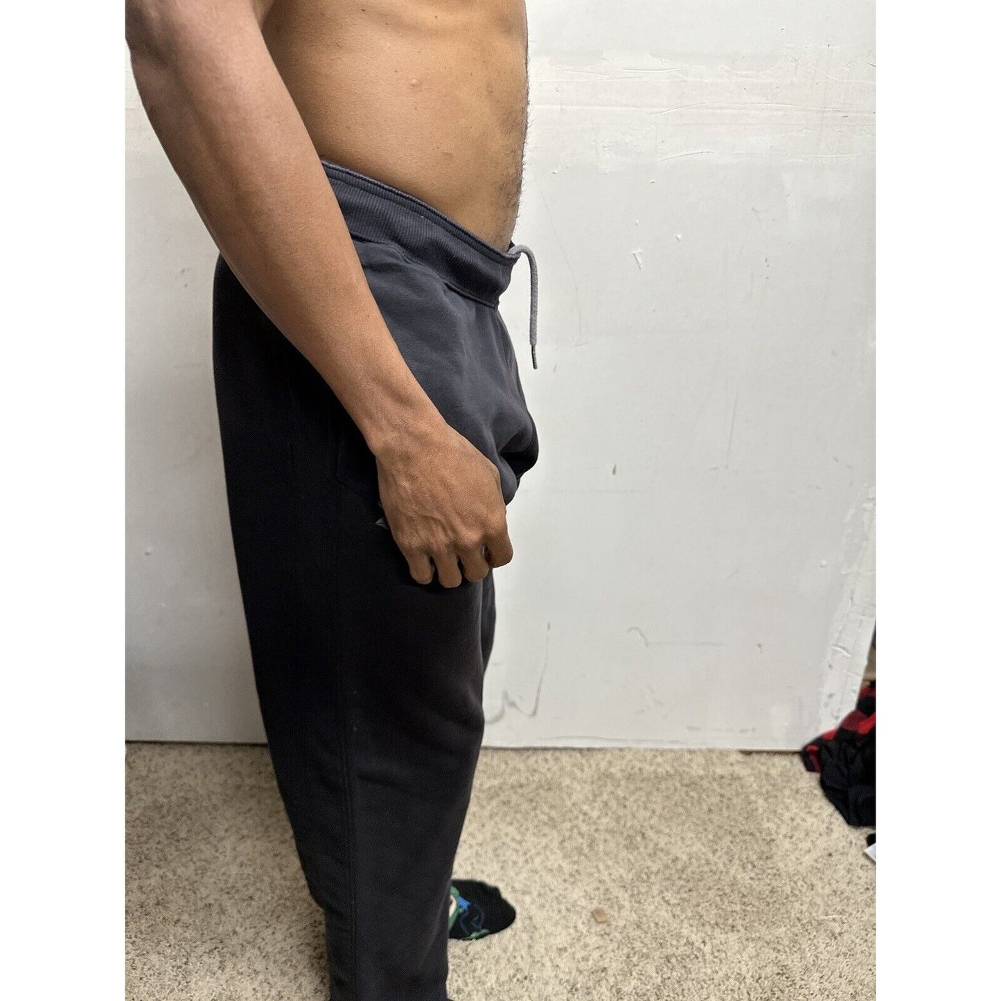 Men’s Black Medium Under Armour Storm Sweat Pants