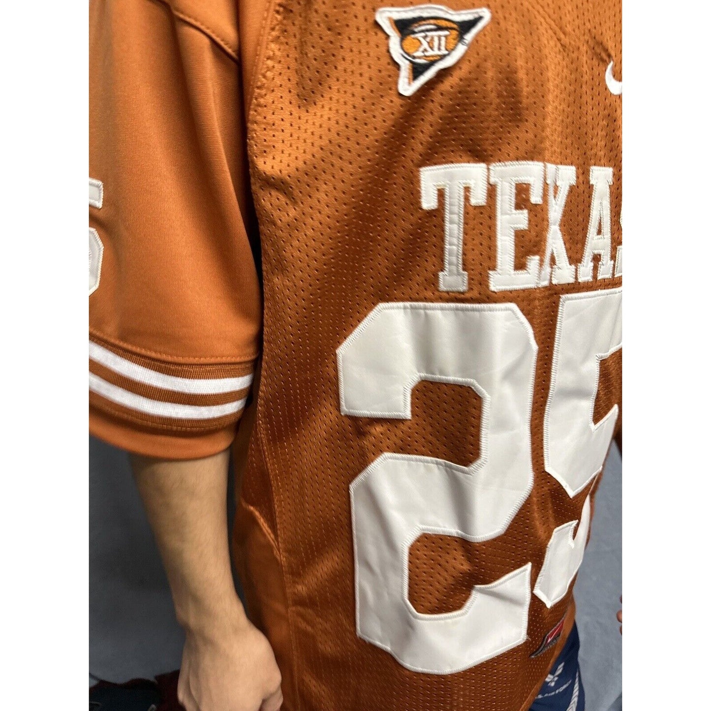Men’s Texas Longhorns Size 48 Team Nike #25 Football Jersey